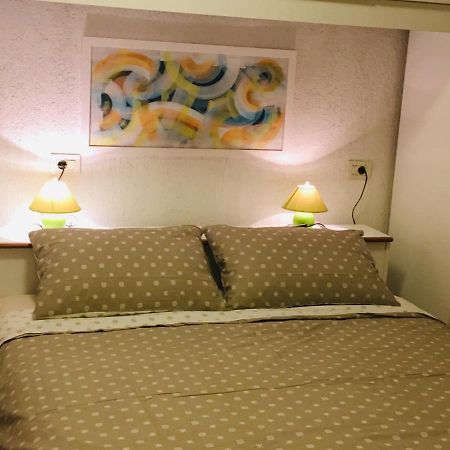 Apartment Filipas Cres Exterior photo