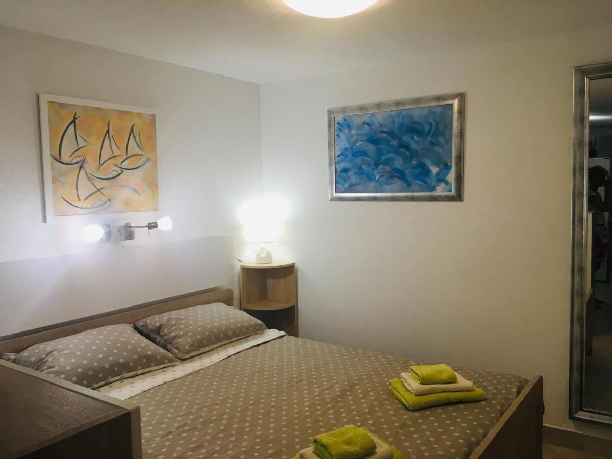 Apartment Filipas Cres Exterior photo